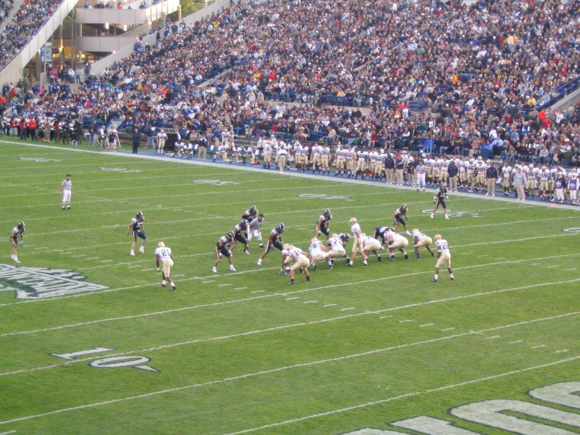 BYU fans filling LaVell Edwards Stadium